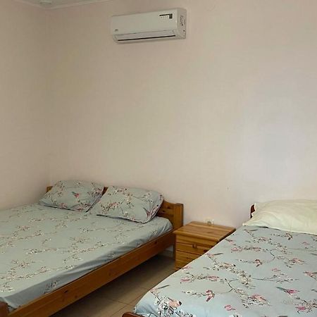 Mini-Hotel Luch Odessa Extérieur photo